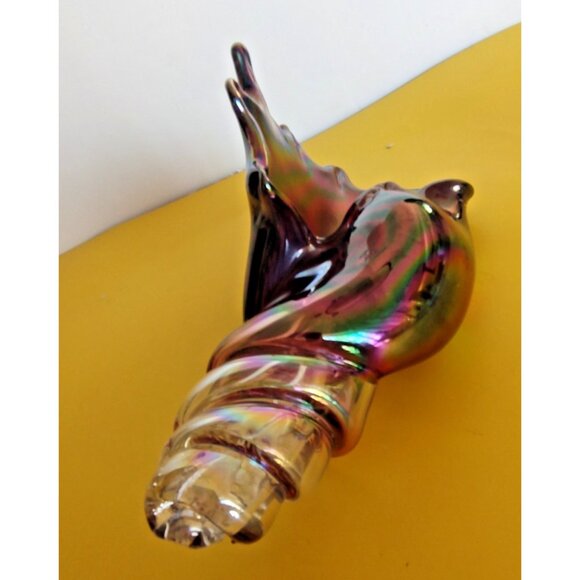 Wilson Art Glass Sea Conch Paperweight Red Iridescent 3.5" tall x 7" long - Picture 7 of 11
